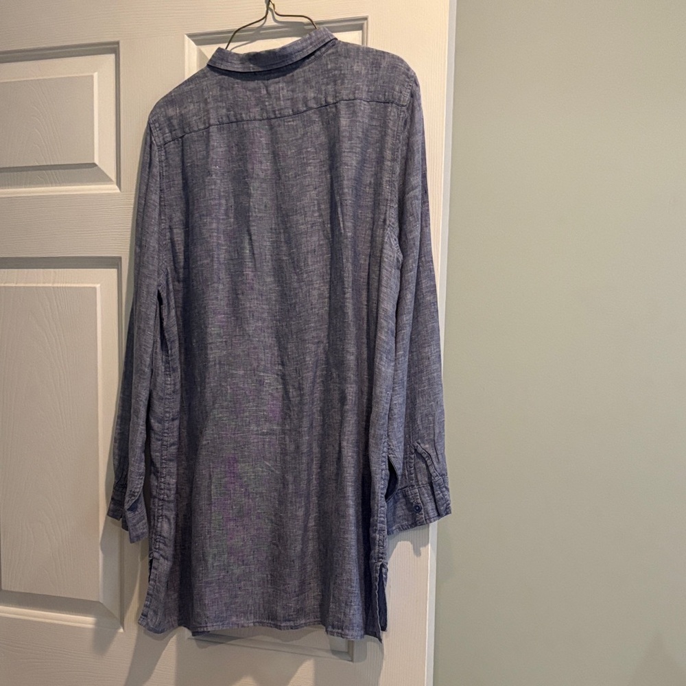 Garnet Hill women's linen tunic shirt - Picture 3 of 5